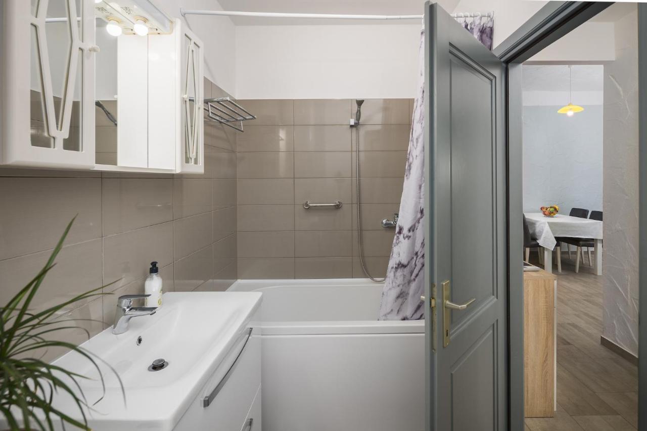 Mario Apartment Porec Exterior photo